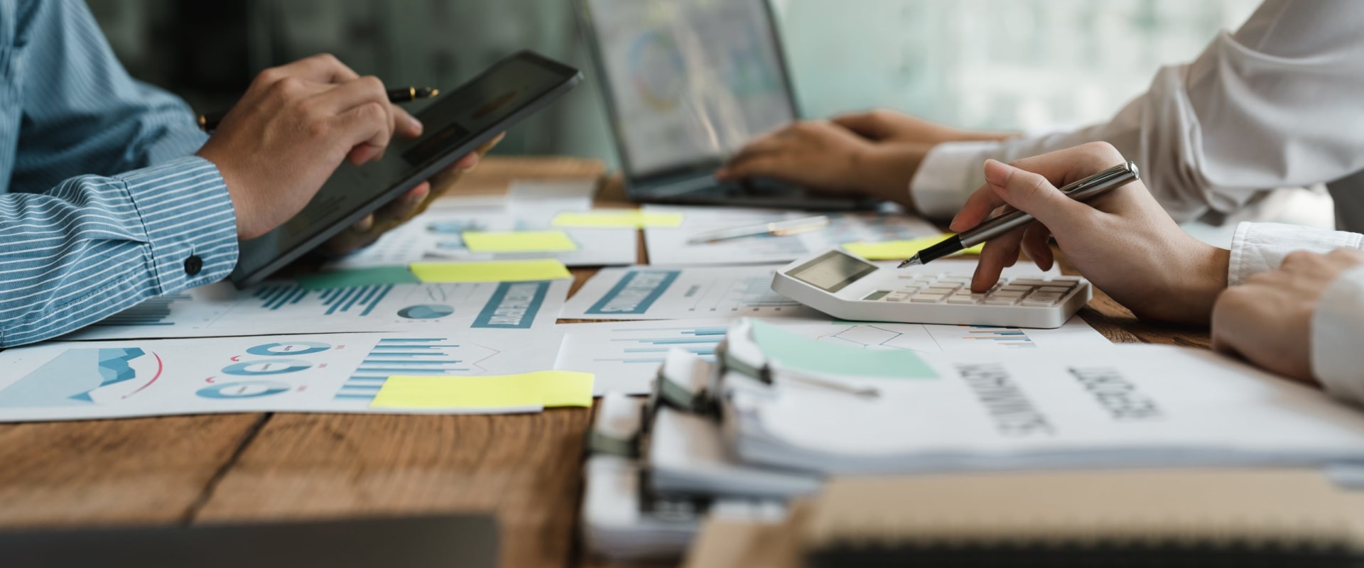 What is risk management in simple meaning?